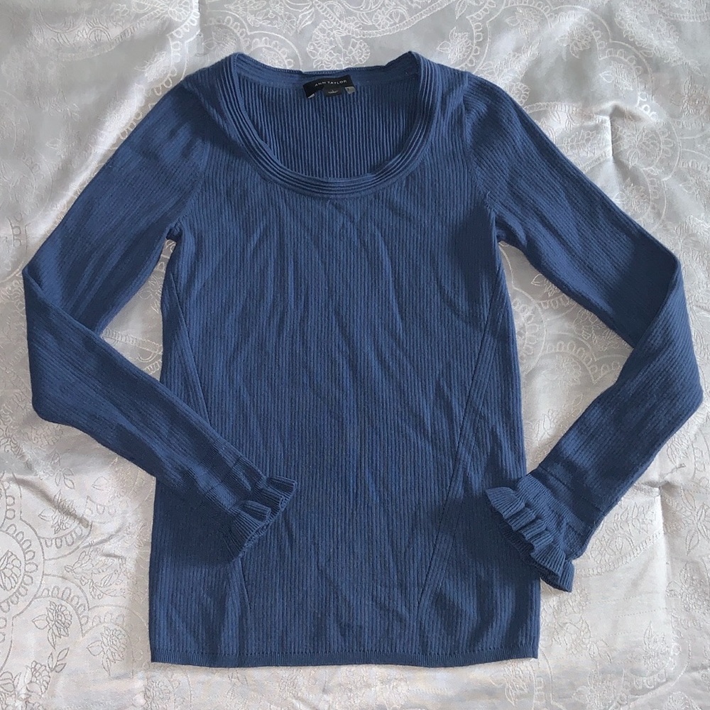 Ann Taylor Blue Ruffled Sleeve Top